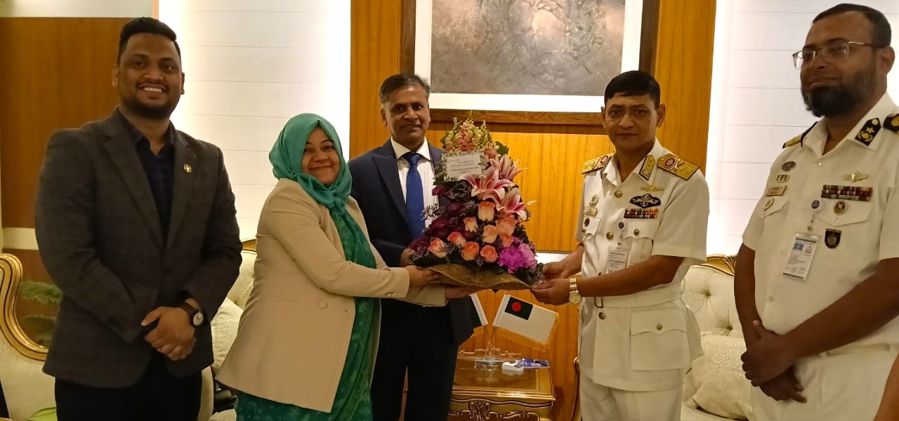 Honorable SFC Navy & ACNS (LOG)